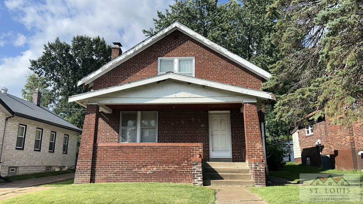 7019 Woodrow Ave, St. Louis, MO 63121