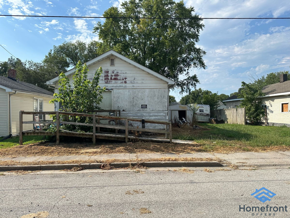 🛠️ Fixer Upper, Flip for Profits In Hartford IL!🛠️