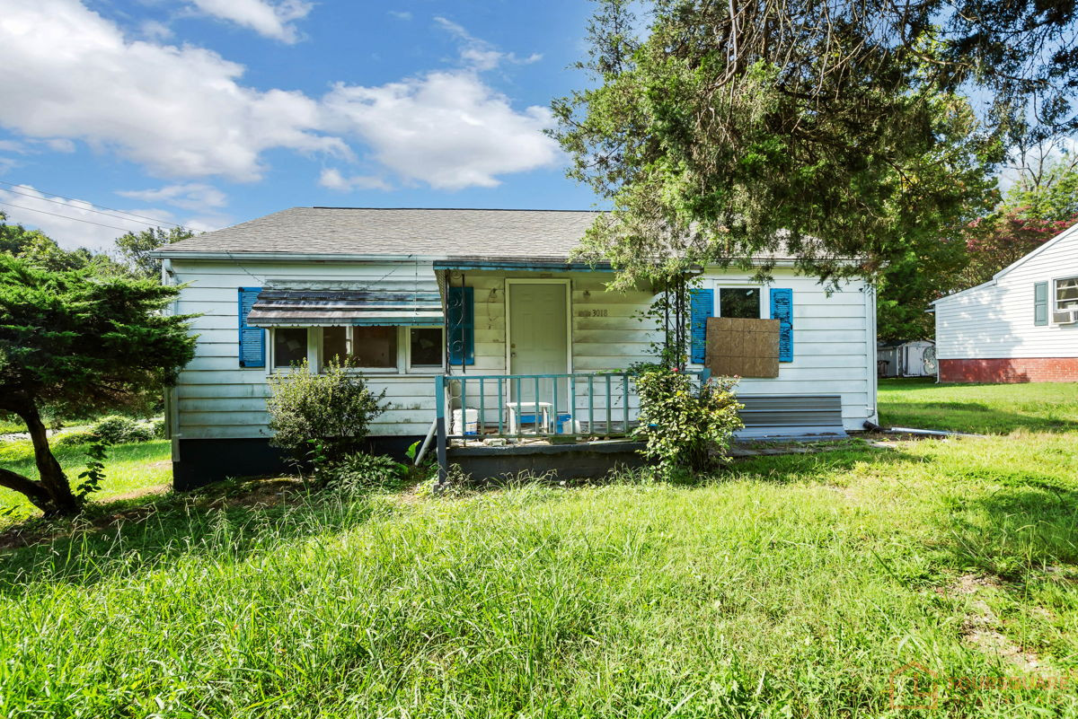 (High Point, NC) ⭐️ FLIP ⭐️ 2 bd 1 ba STARTING AT $119K 🤑