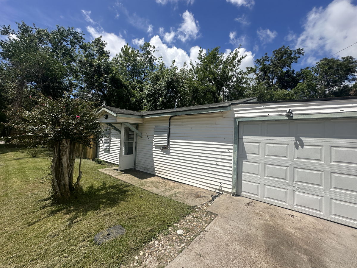 💰Exceptional Deal Texas City 77591 🛠️ Fixer Upper🔥-Investor activity 🤑 Click on Video