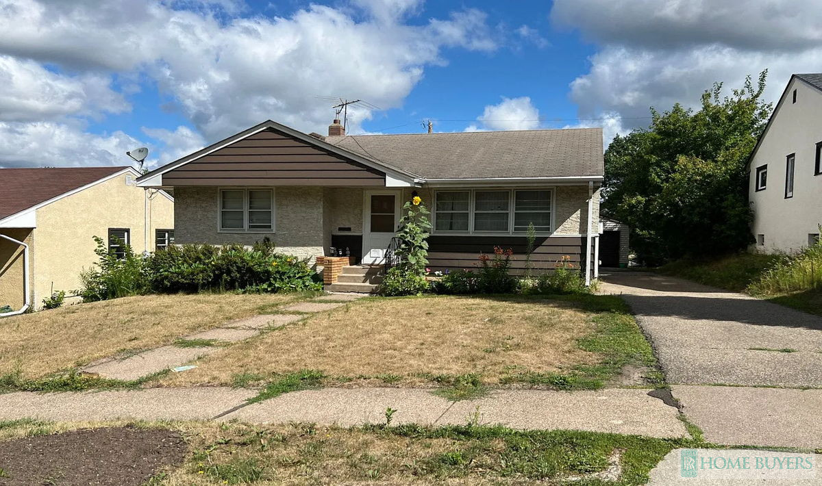 HUGE ROI - Fix and Flip Opportunity in Saint Paul, MN! 🏠✨
