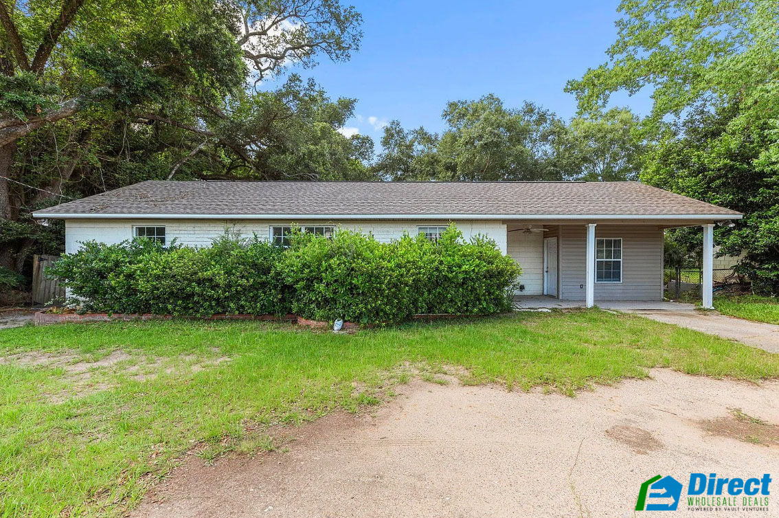 ✨🏠Sturdy Block Home in Prime Location 🏠✨