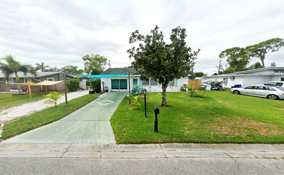 🏡 Versatile 3 Bed, 1.5 Bath with Bonus Room & Oversized Garage 🌟