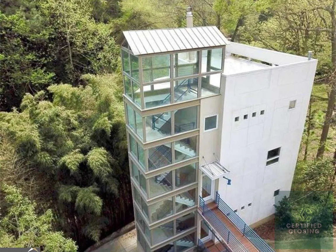 🏢✨💵 Prime Buckhead Modern Fixer-Upper with Dual Structures in Atlanta, GA 30305 🏢✨💵