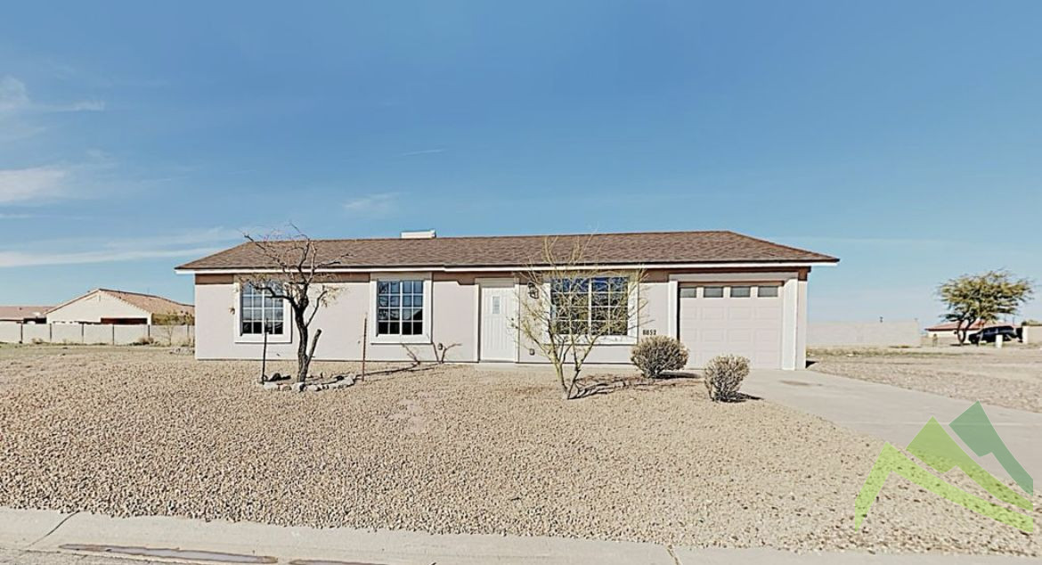 Well-Maintained Arizona City Home with Investment Appeal!