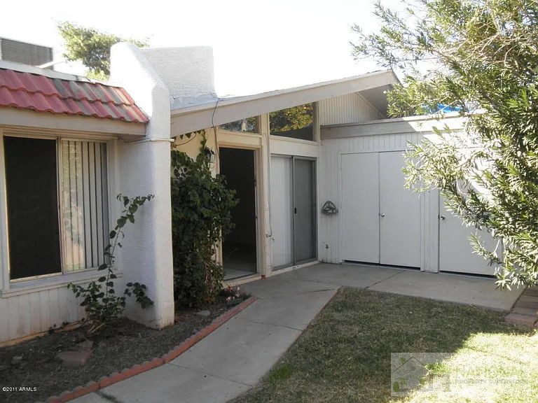 2130 West Camino Street unit 5