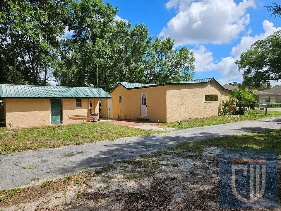 🏠 HOT 2-Units in Ocala! 💰Buy Now: $169k | Market Rent: $2,100/mo 💸
