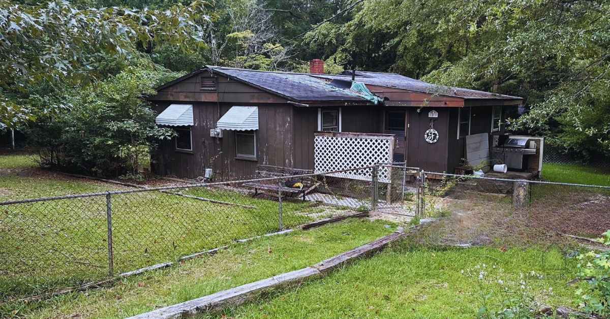 🌳 Expansive SFH on 1.4 Acres – Fayetteville, NC 28303 🌳