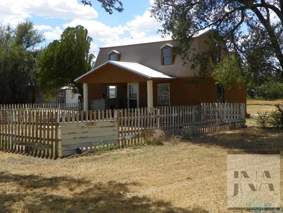 🏡 Beautiful Country Home – Texico, NM! 🏡