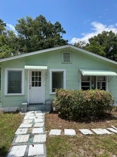 ✨ Eustis, FL 32726 – 3 Bed, 2 Bath - Single Family Residence📈