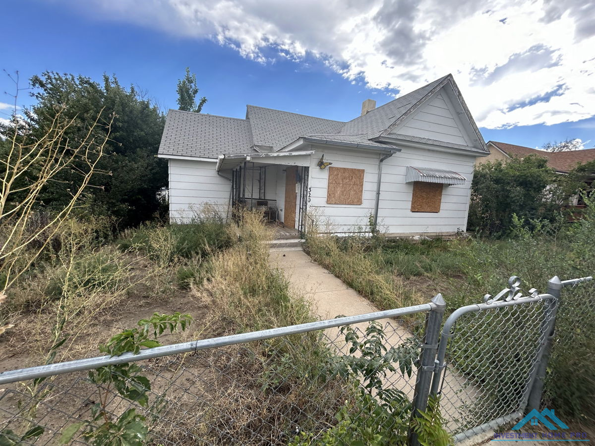 Trinidad, CO 81082 🏡💰 | $50K Steal with $180K Profit Potential!