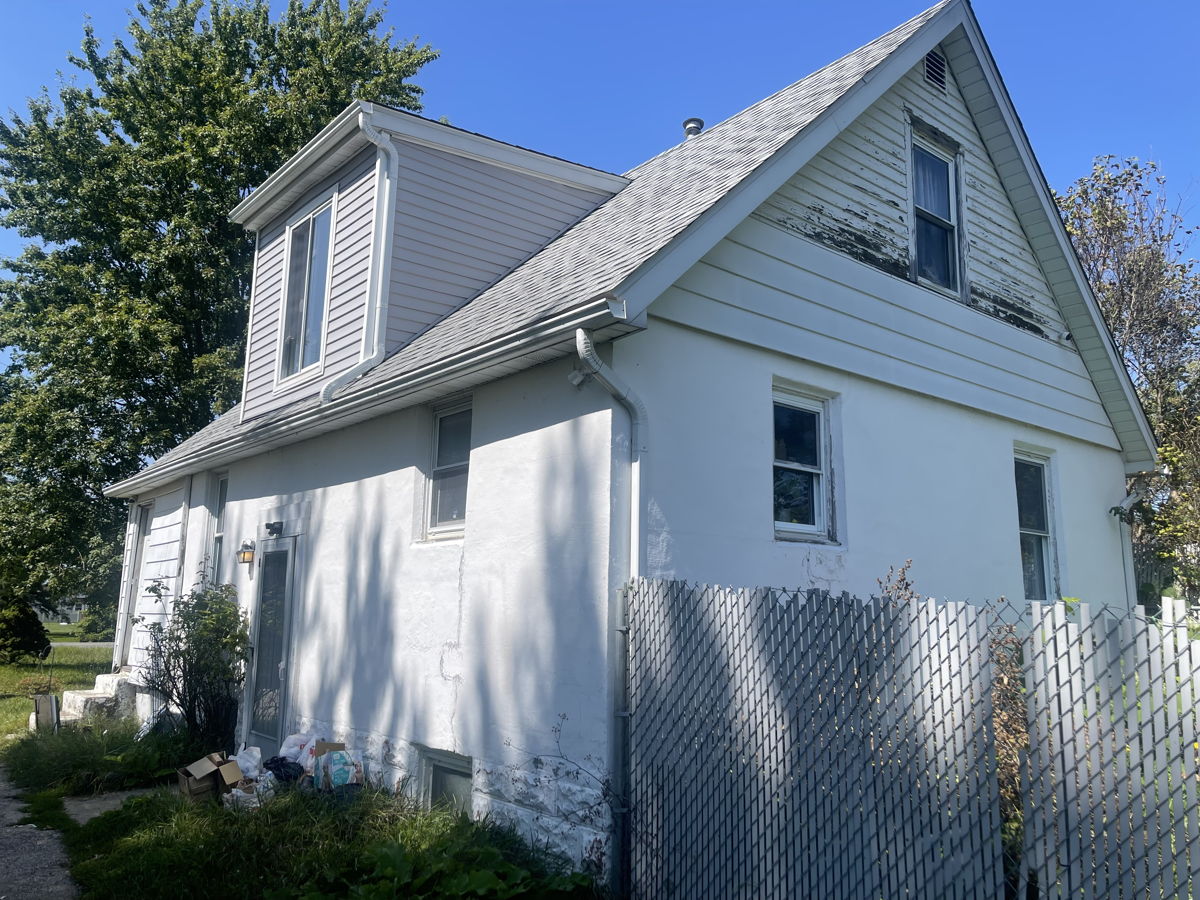 📍Burton, MI 48208 | PP $78k | Light Rehab