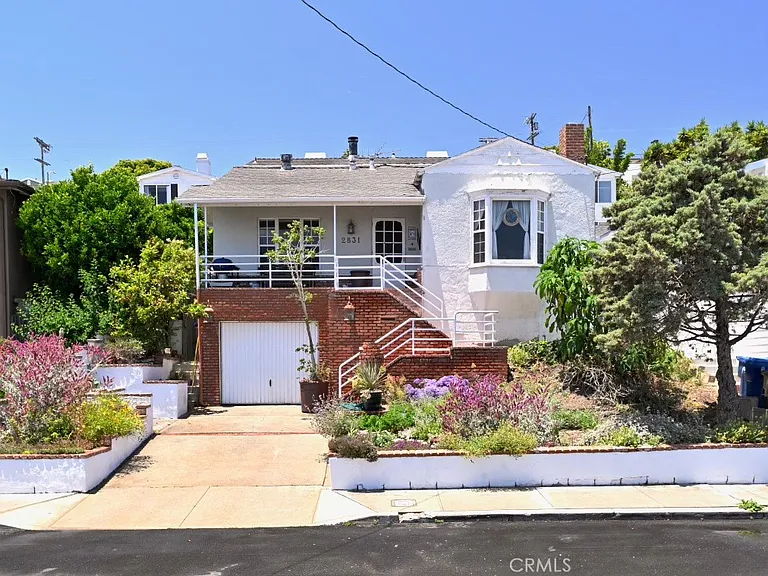 🌴[San Pedro, CA] Easy Fix & Flip Opportunity 💯 w/ HARBOR & OCEAN views🚤