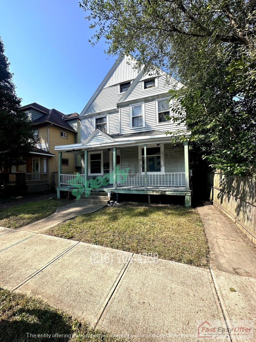 Vacant Duplex in Cleveland - West Side // 44102 🏠