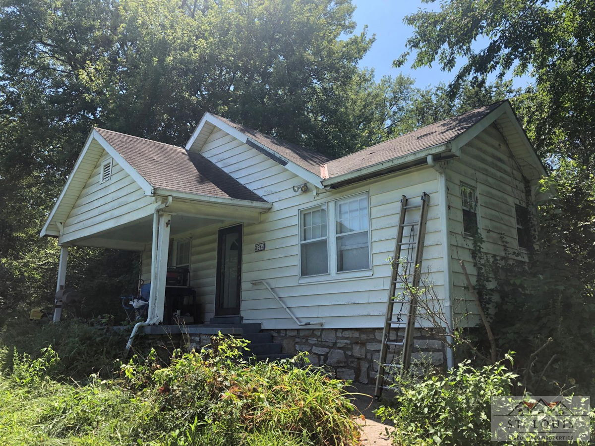 ⭐ 3944 N 62 St, Kansas City, KS 66104