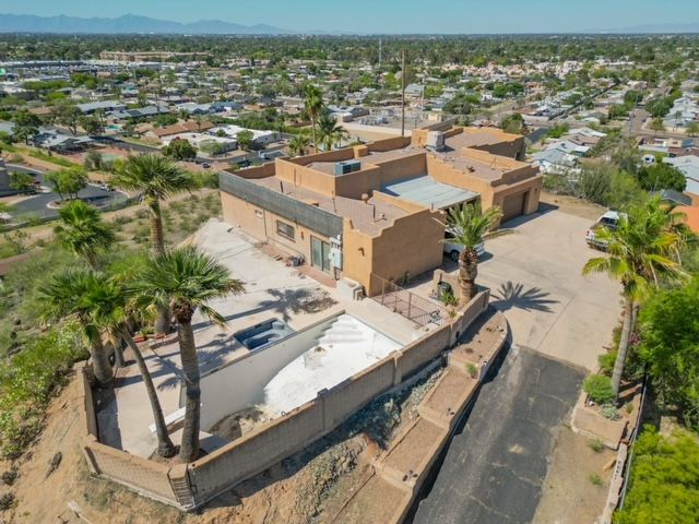 Huge house on a private hill with unbelievable views 🌳 Phoenix, AZ 85020