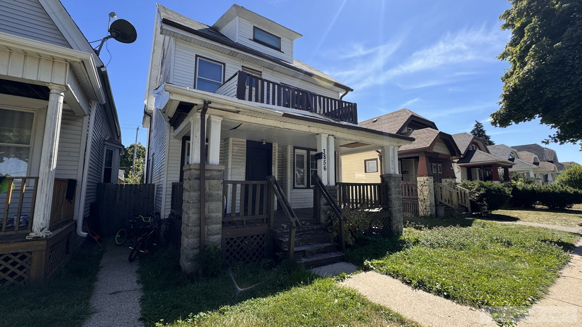 🔥🏠OFF MARKET DUPLEX IN MILWAUKEE, WI 53206🔥