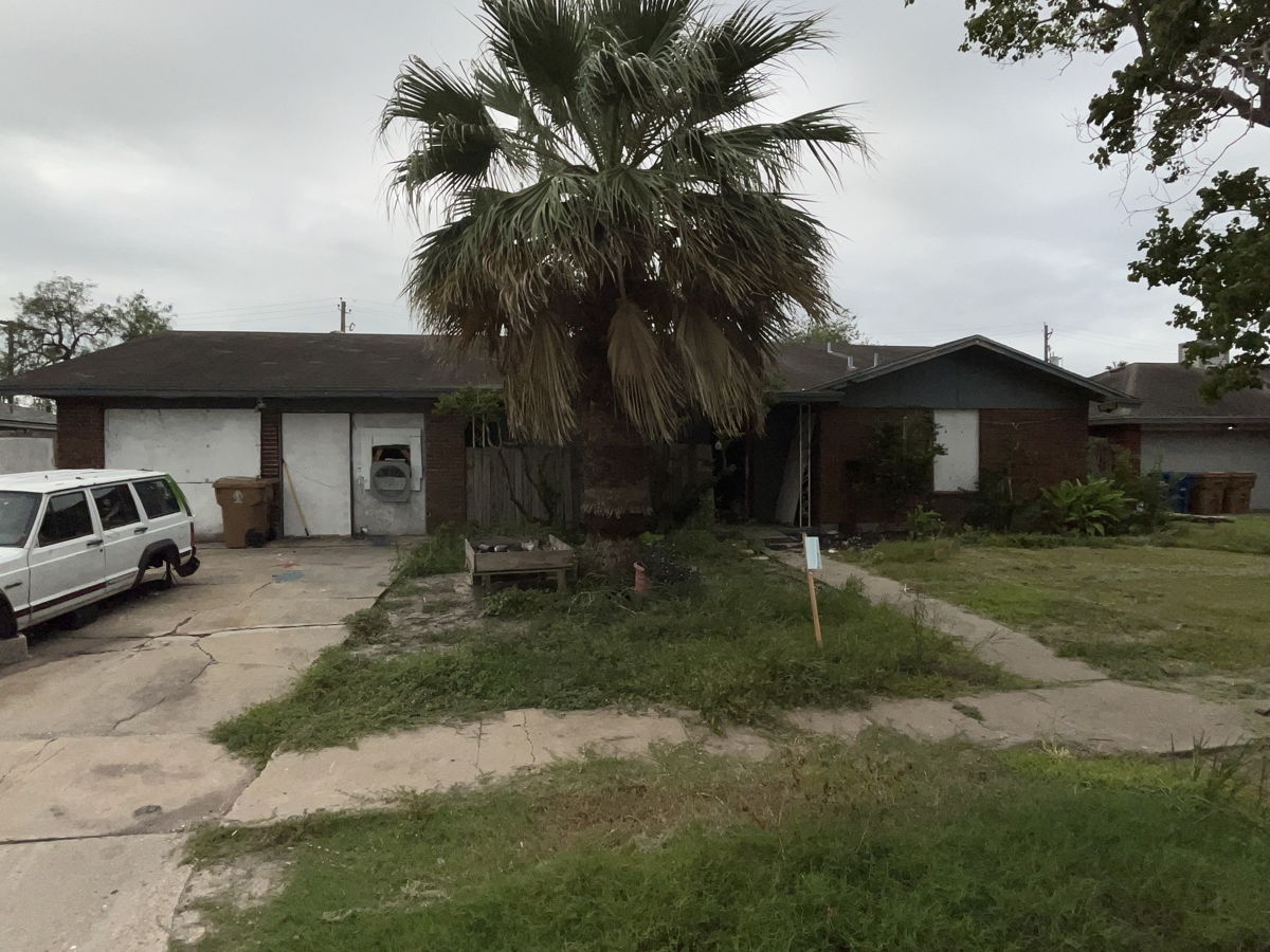 🌴 Corpus Christi, TX 🔨 3bd/2br Flip OR Rental 🏡 VACANT! 💵