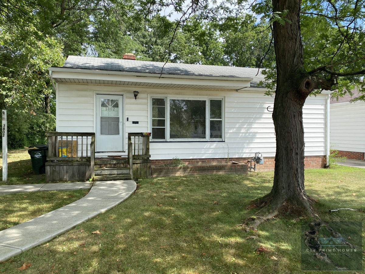 (PARMA, OH)💰 BRRRR SHORT TERM RENTAL💰| GREAT NEIGHBORHOOD 🏡