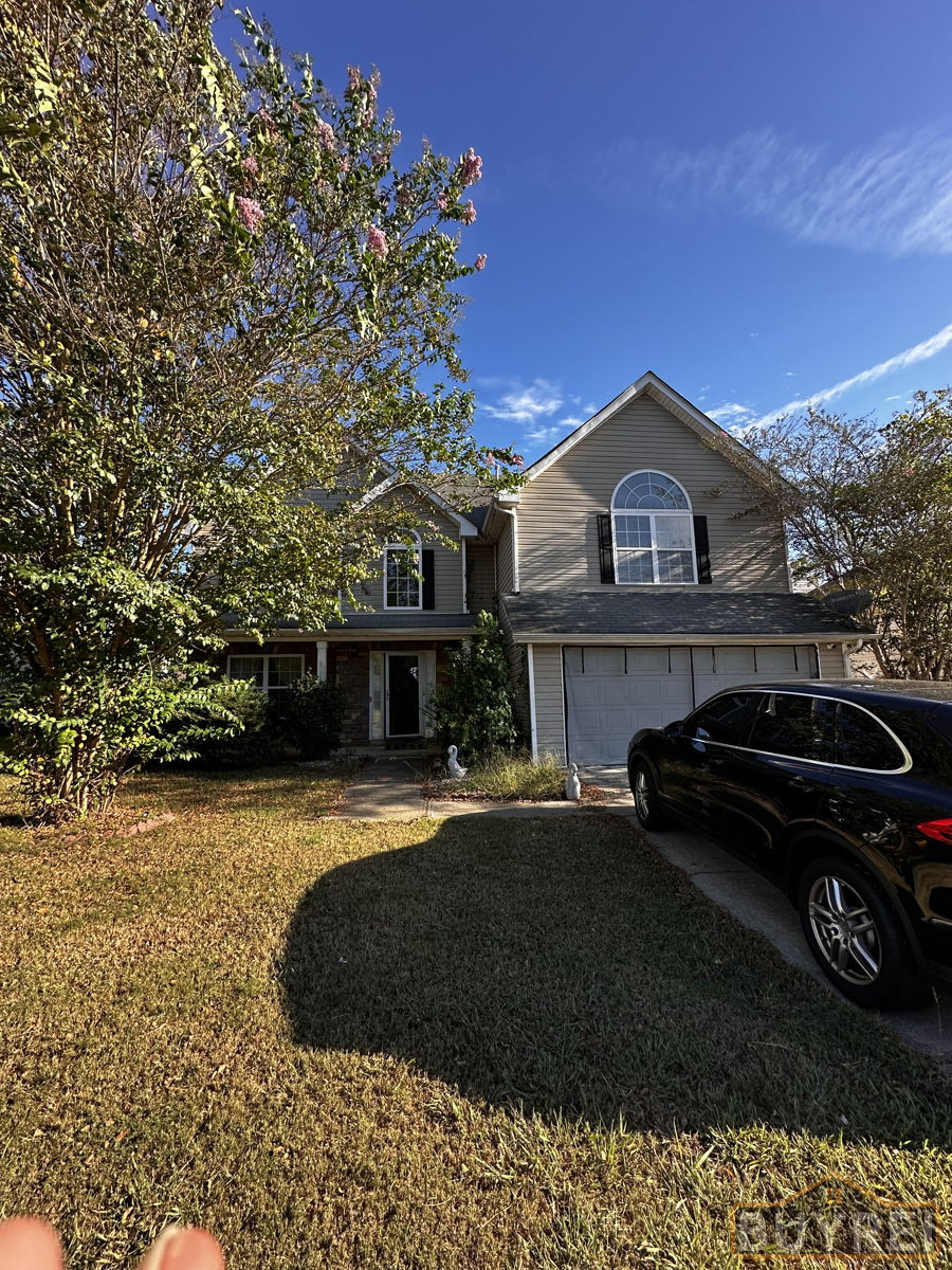 Fairburn, GA📍Cosmetic Flip Opportunity 🏚️See Photos Inside ➡️