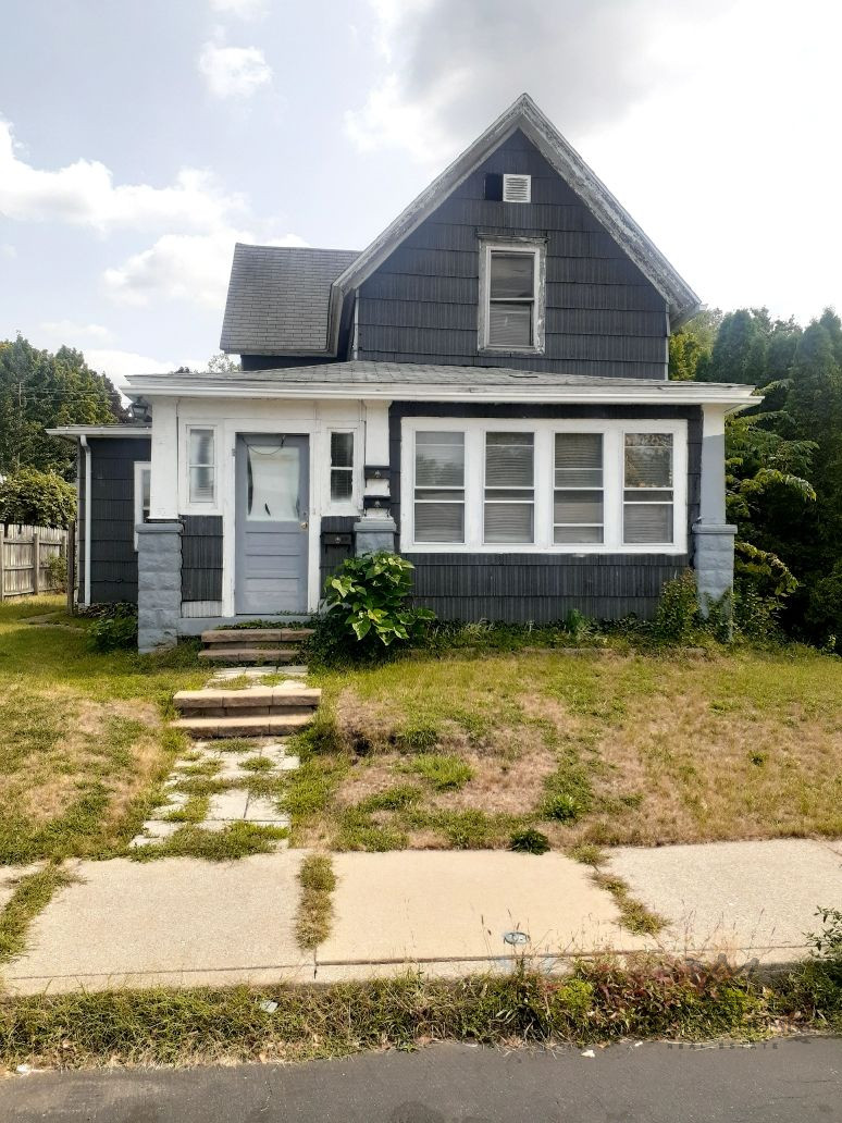🔥 INVESTOR SPECIAL: 🏠 SOUTH BEND TRIPLEX FOR 149k (SURPASSES 1% RULE)