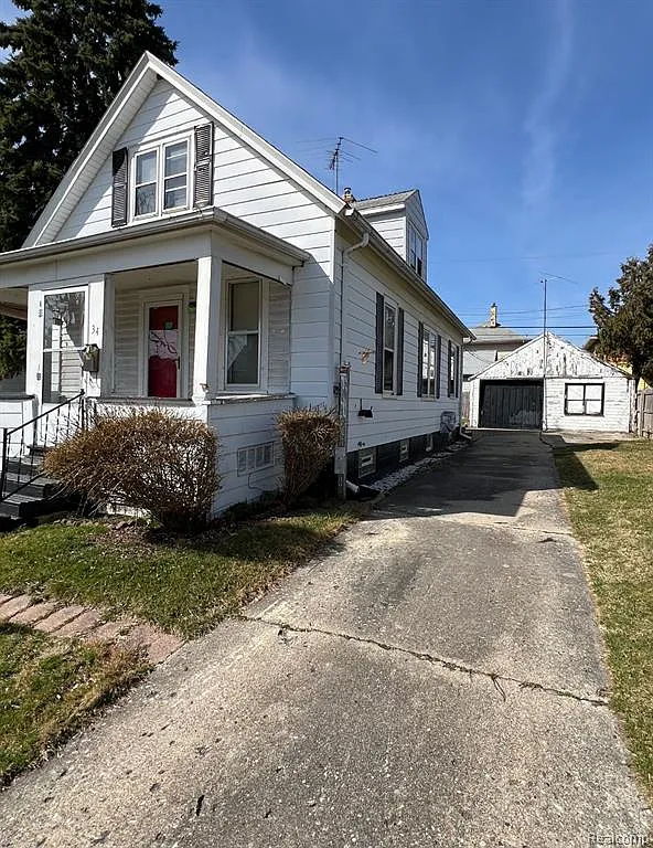 (Mount Clemens, Michigan) 📍New Deal 🔥4 Beds 1 Bath Starting at 90K 👀