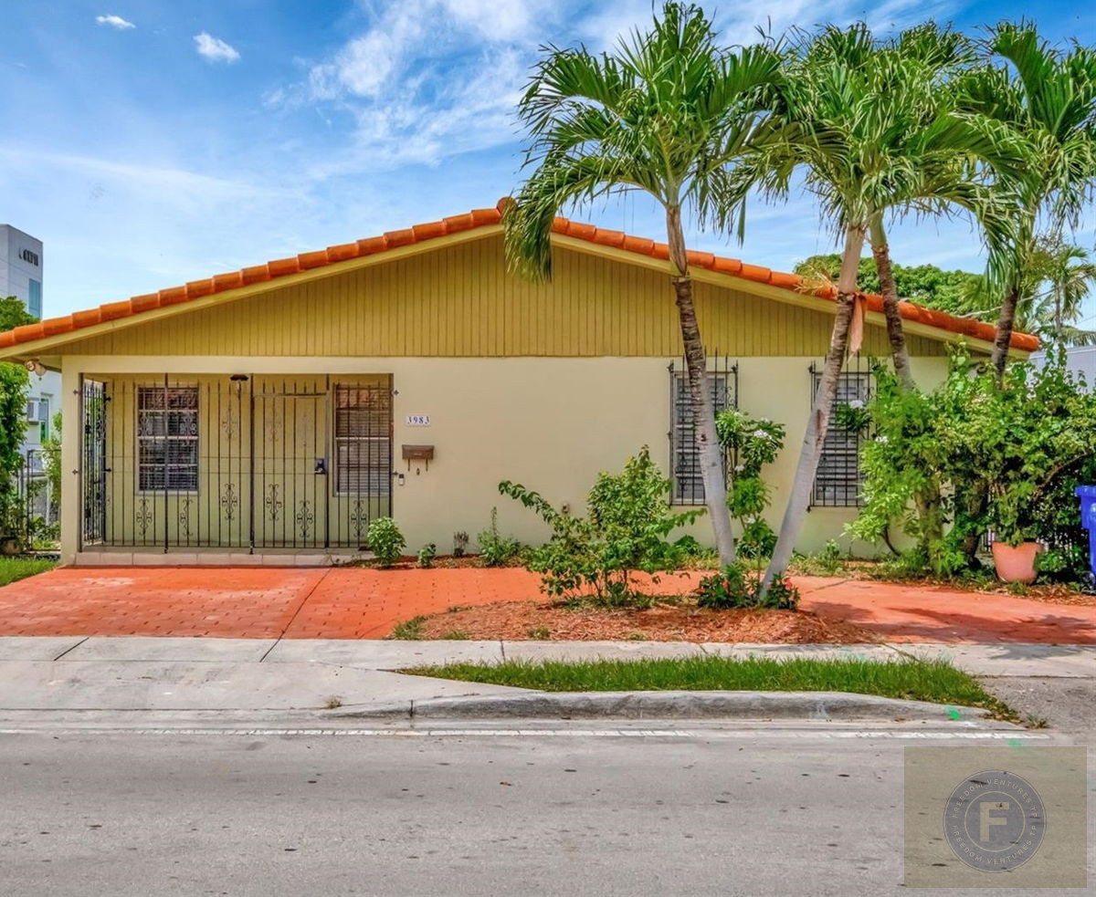 GREAT FIX AND FLIP OR BUY AND HOLD IN CORAL GABLES FL33134