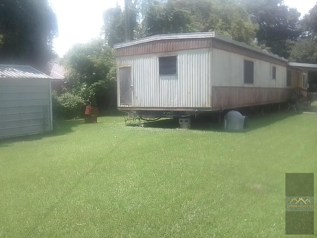 Investiment property located in Jeanerette Louisiana