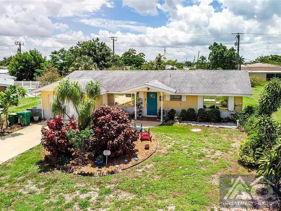 3 bed/ 2 baths in Port Charlotte 181k worth 260k!