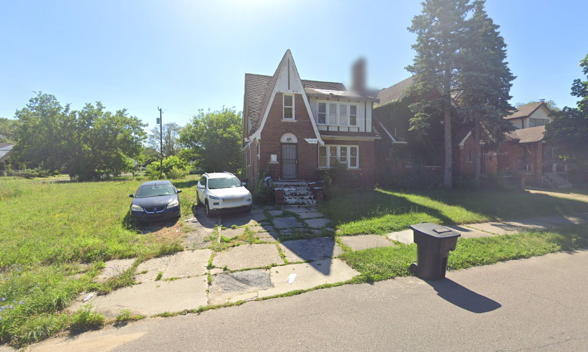 (Detroit, MI) 🏠 $85k+ Profit  In This Detroit Fix & Flip 🏡