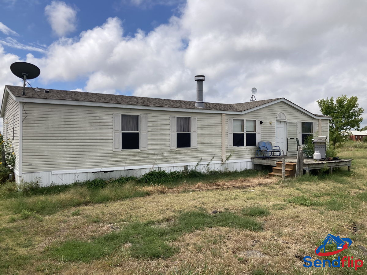 (Caddo Mills, Tx)🚨FCFS @ 180K!🚨  3 Bed 2 Bath on 2 acres! 😱