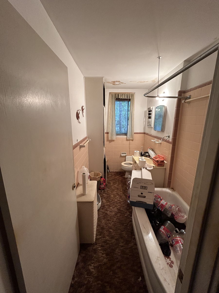 CHEAP Property in highly desirable 78723. Flip or new build on a flat lot!