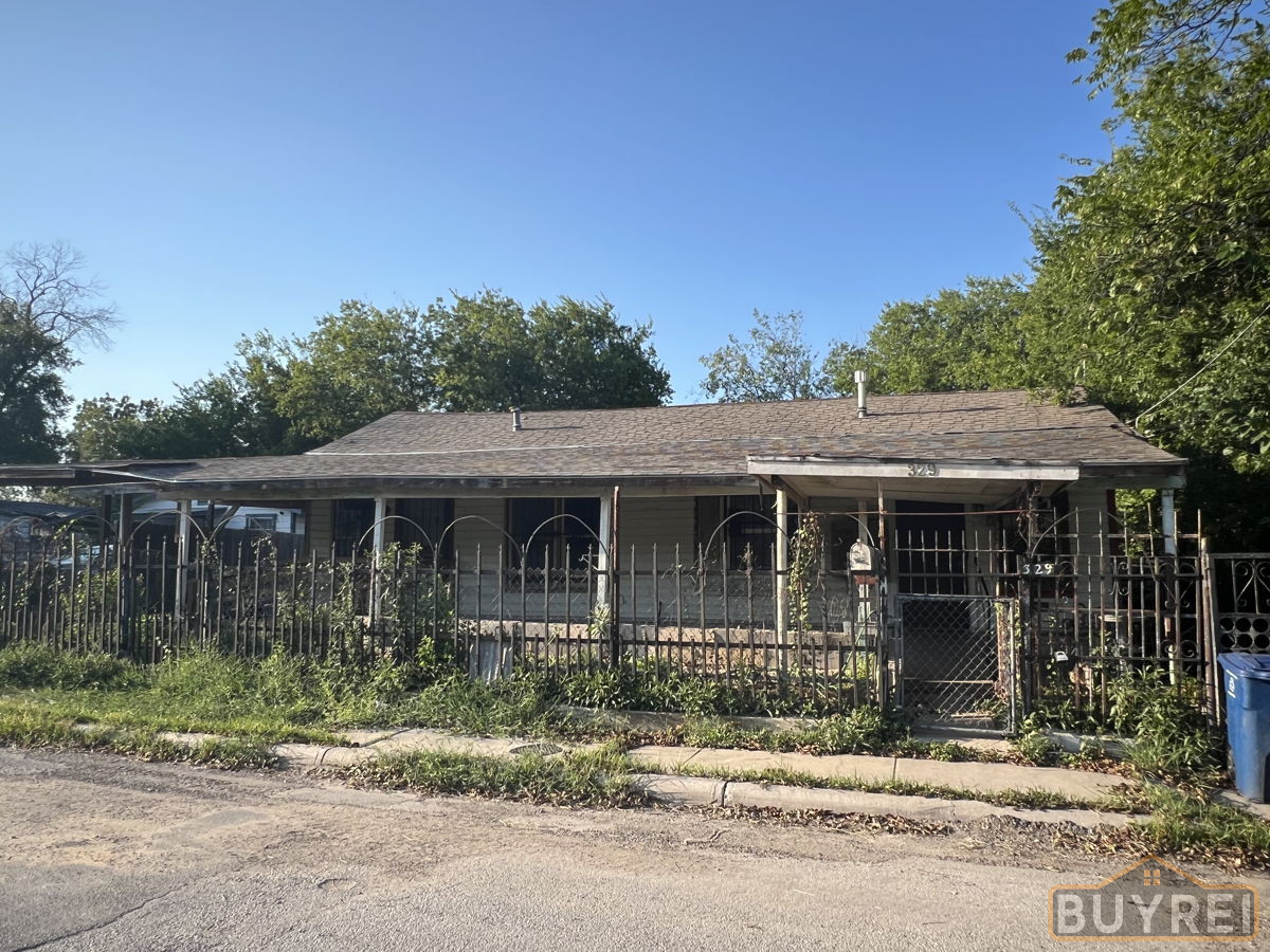San Antonio, TX📍 Great Flip Opportunity under 90K‼️See Pics Inside
