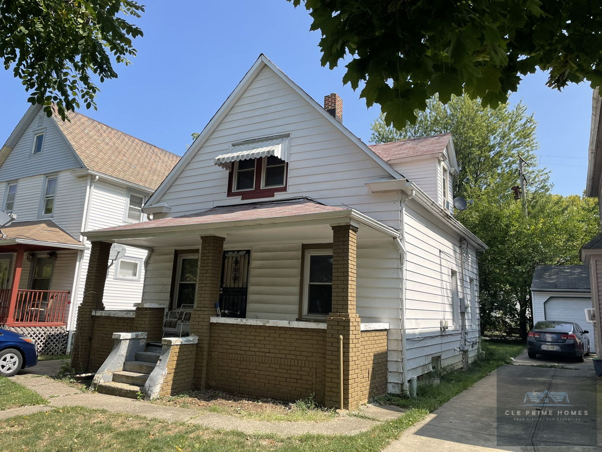 |CLEVELAND| DUPLEX CUDDELL NEIGHBORHOOD| FIXER UPPER
