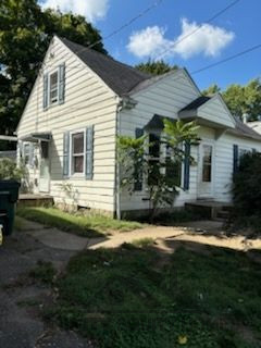 Charming Home with Add On Potential at Barberton, OH 44203