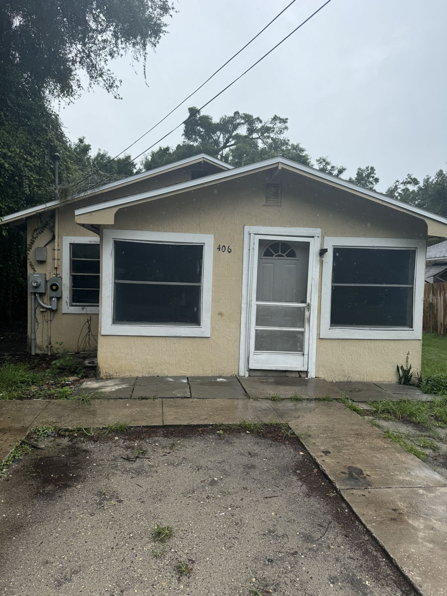 3/1 SFR Fix & Flip 🤝 Great Deal in Deland, FL 32720 🏡