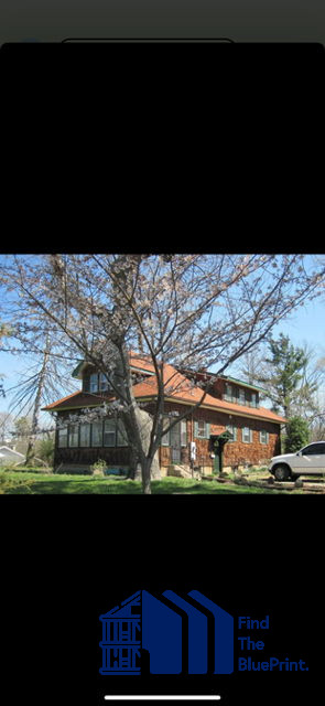 (Carbondale, IL) 💥 3 Unit Triplex💥 Buy and Hold AirBnB💥 40,000 Spread