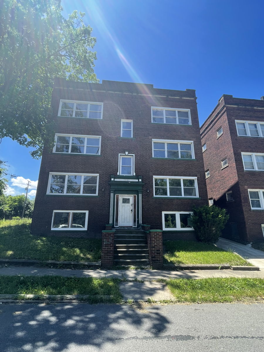 ⭐️⭐️OFF MARKET MULTIFAMILY – 7 Unit Clevland 44112 ⭐️