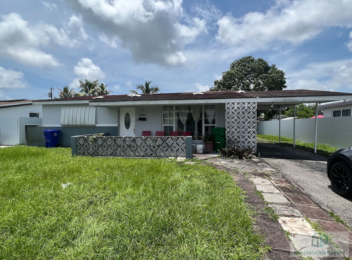 (MIRAMAR,FL)💥 HOT OFF-MARKET FLIP 💥 EASY TO ADD 2nd BATHROOM