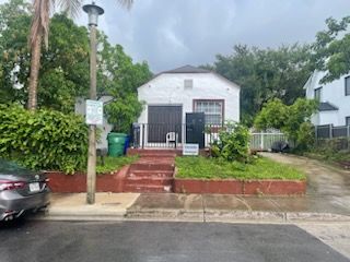 Deeply Discounted Fix and Flip in Desirable Location 🏡 Miami, FL 33137