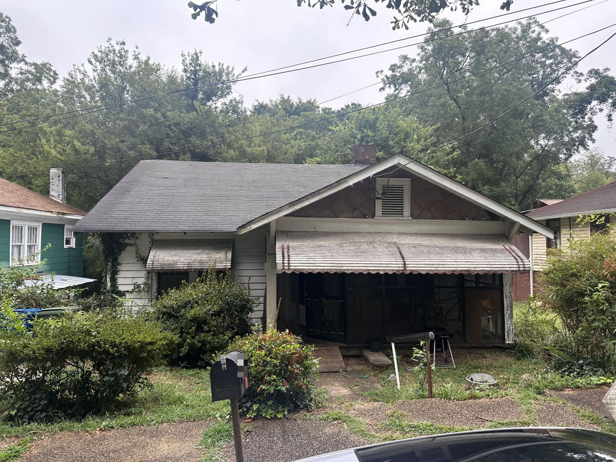 SE Atlanta 30316 SFH with Great Spread (NOT IN MLS)