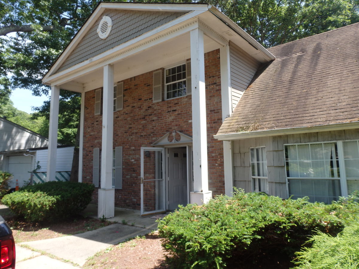 🔥🧨💰Fantastic Off-Market Flip Opportunity in Coram💰🧨🔥