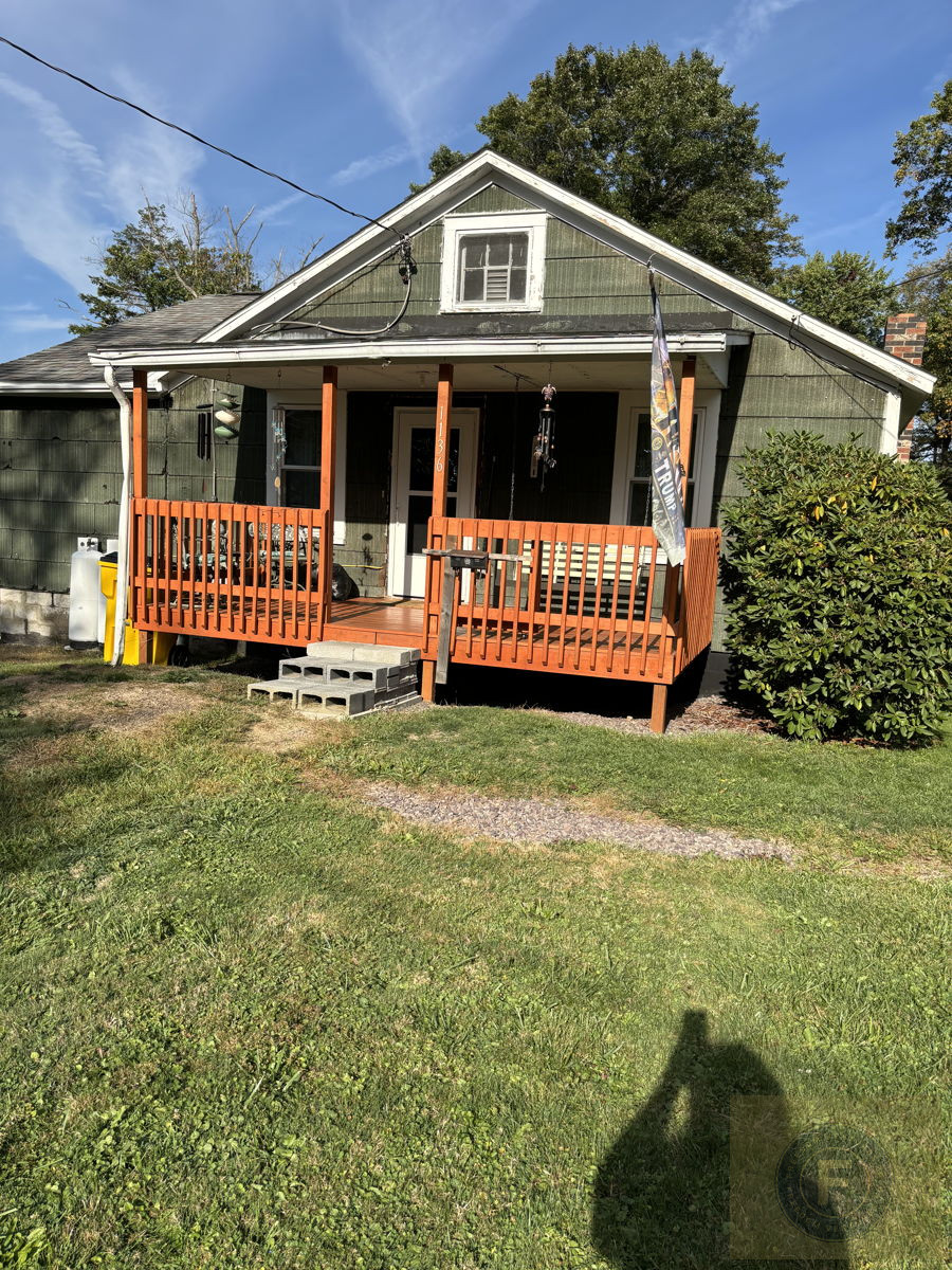 GREAT FIX AND FLIP OR BUY AND HOLD IN JOHNSTOWN PA 15904