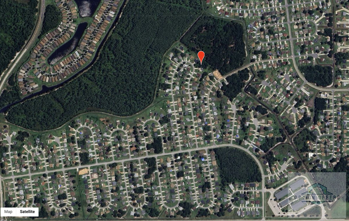 🏞️ Residential Land Opportunity in a Beautiful Neighborhood – Pincinana, FL