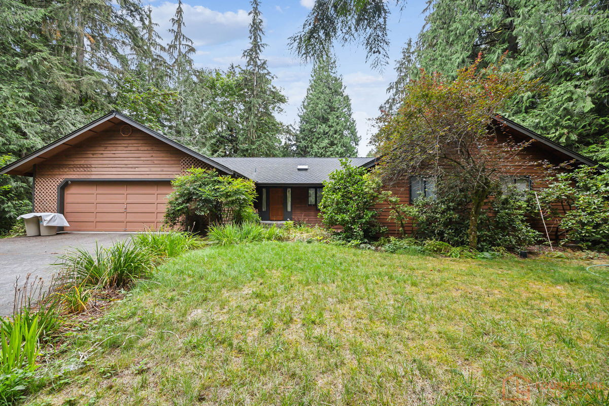 (Maple Valley, WA) 🏡 FLIP  🏠  5 ACRES 4 bd 2 ba STARTING AT $989K ⚠️