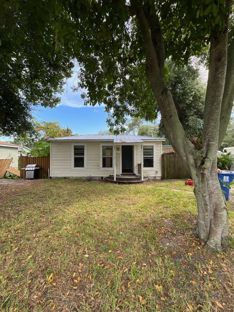 St Petersburg 2 Bed 2 Bath Rehab Opportunity!