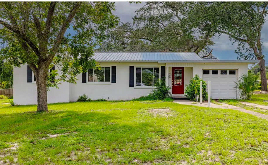 🏡 Investment Opportunity in Panama City! 🏡