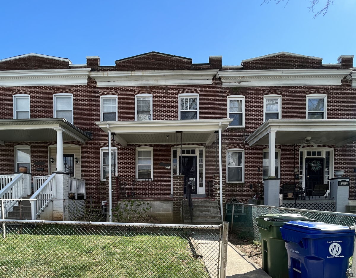 🏘️ 21216 Near West Forest Park Townhouse Available $140K ARV - 270K🌅
