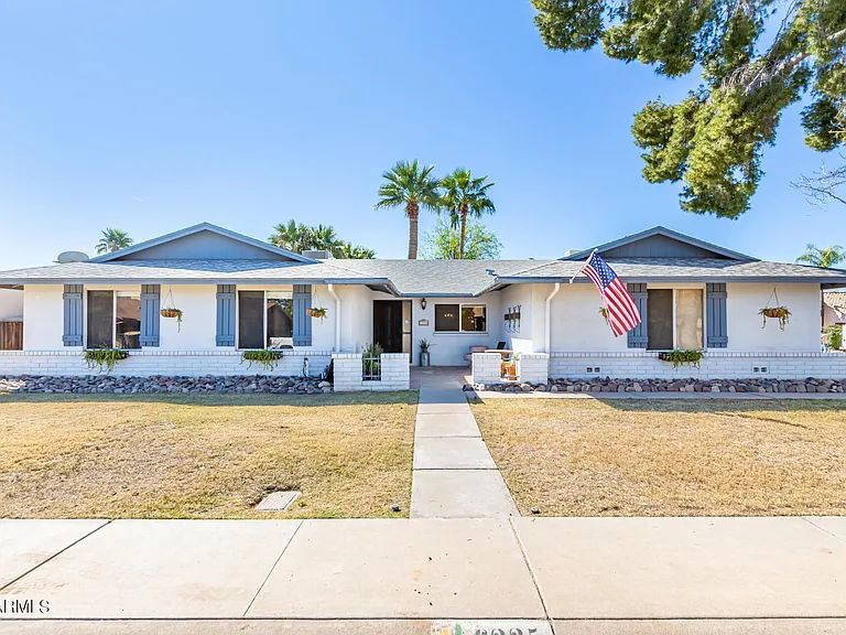 📍(Glendale, AZ 85304) Subto 3.3% rate! Huge Pool & No HOA🔥