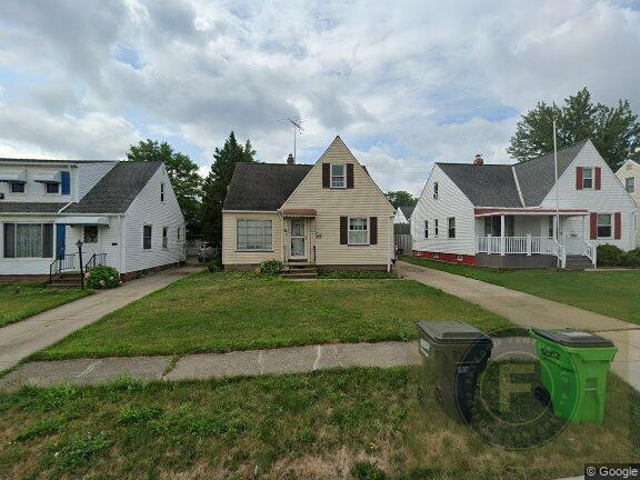 GREAT FIX AND FLIP OR BUY AND HOLD IN GARFIELD HEIGHTS OH 44125